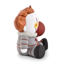 Handmade By Robots Pennywise Vinyl Figure